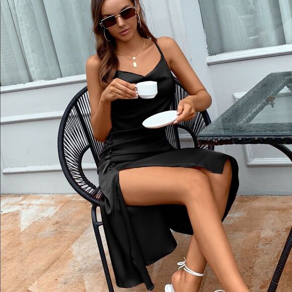 ✨ Satin Covered Button Split Thigh Cami Dress✨ - Picture 3 of 7